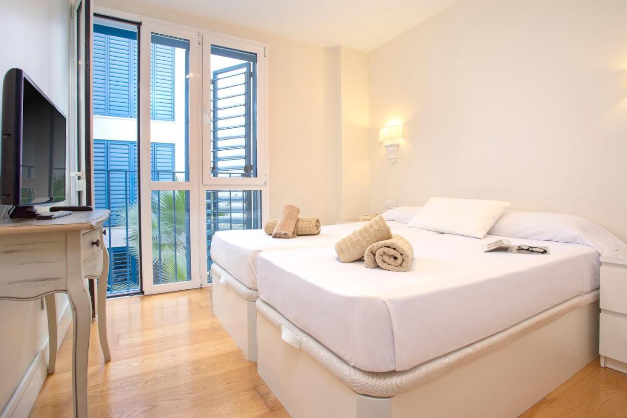 Acogedor Apartamento Junto A La Catedral By Rent Me 말라가 외부 사진