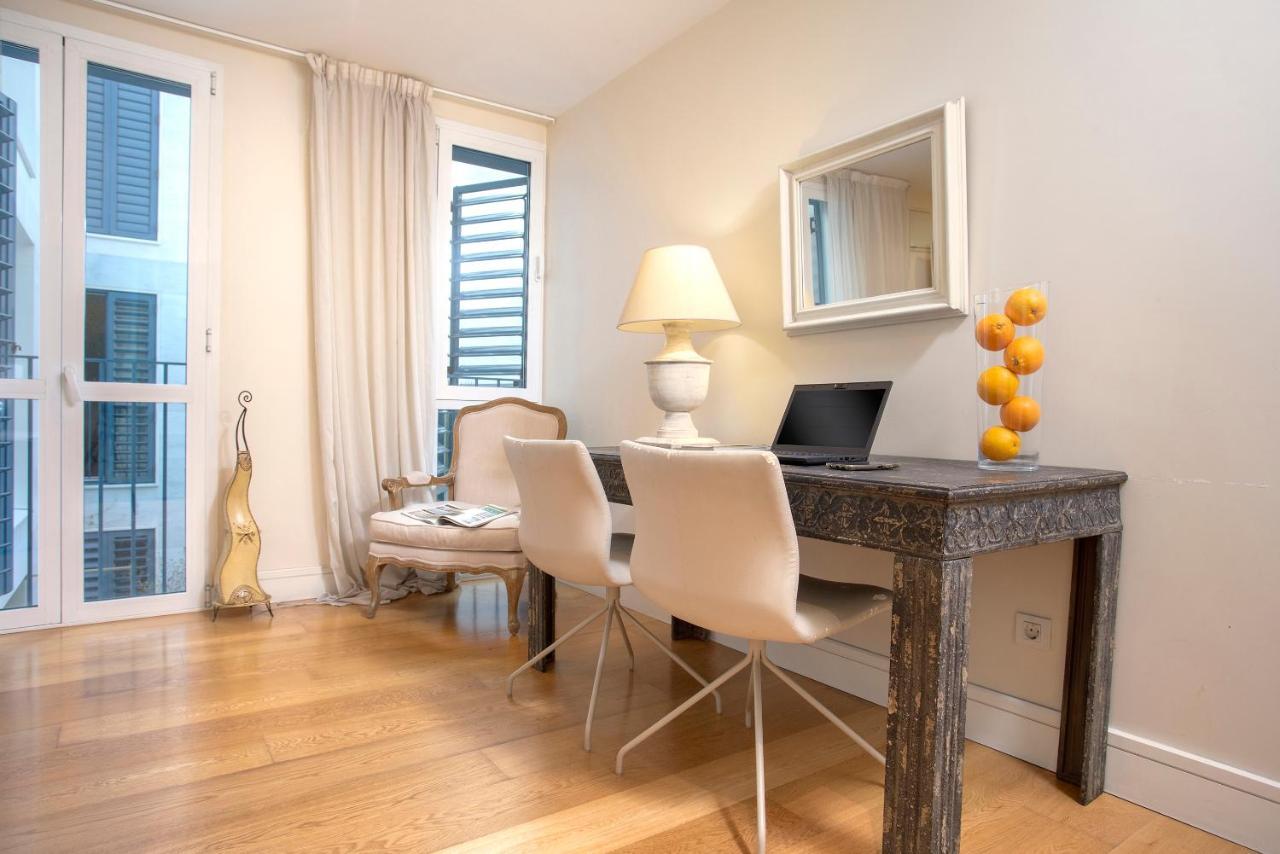 Acogedor Apartamento Junto A La Catedral By Rent Me 말라가 외부 사진